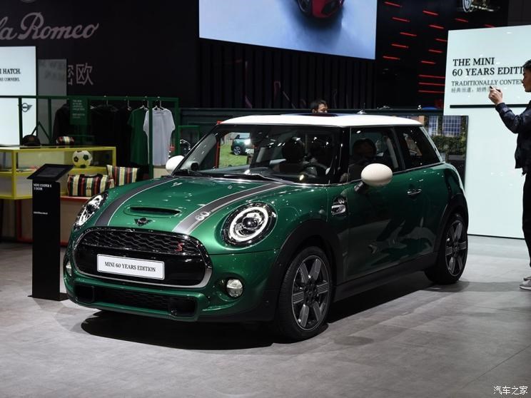 MINI MINI 2019款 2.0T COOPER S 60周年纪念版